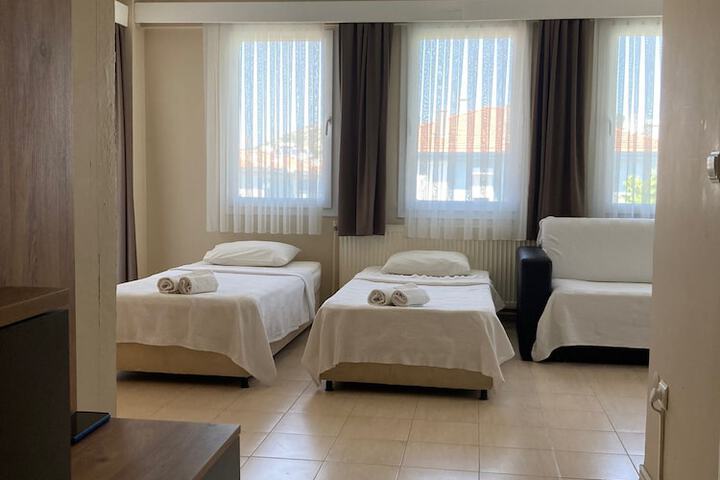 Room 14 of 139