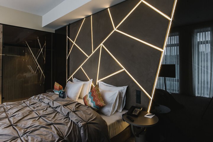 Room 42 of 112