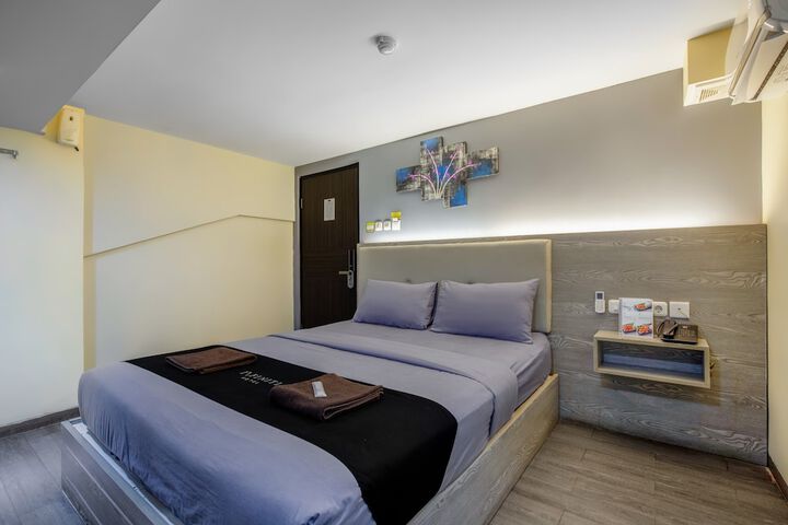 Room 21 of 36