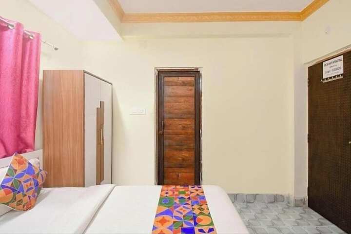 Room 17 of 21