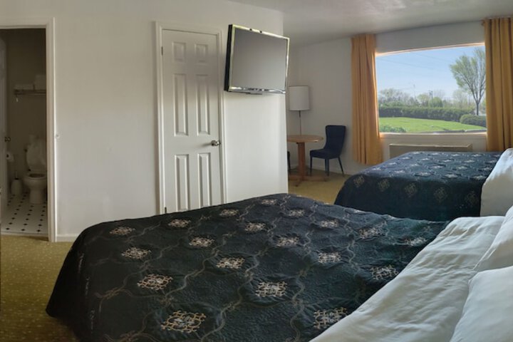 Room 11 of 42