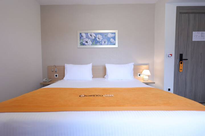 Room 9 of 54