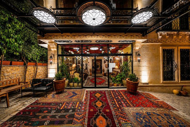 Hotel 223 of 244