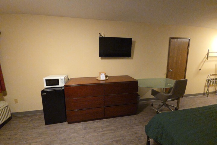 Room 43 of 66