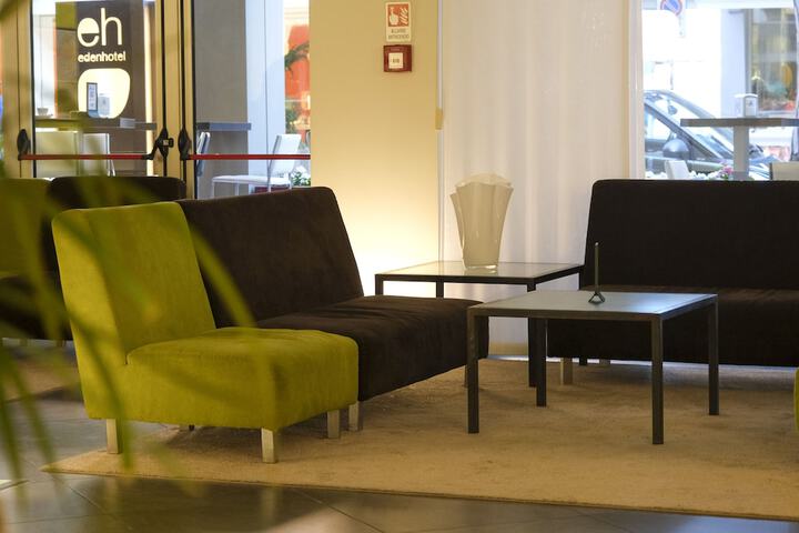 Hotel Interior 7 of 102