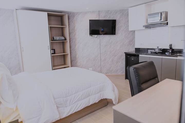 Room 12 of 95