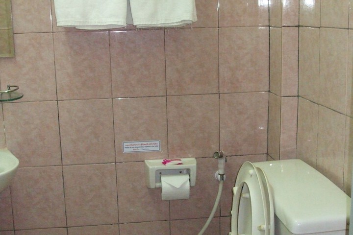 Room 17 of 21