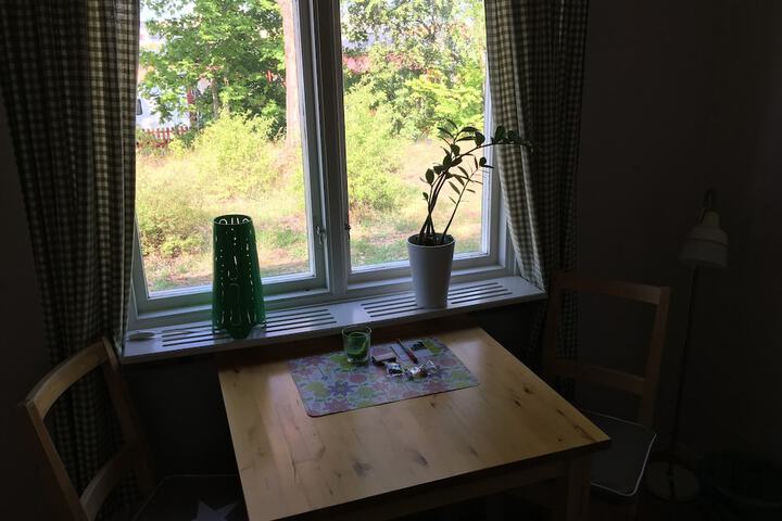 Room 17 of 38