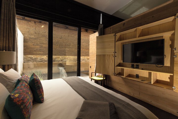 Room 9 of 52