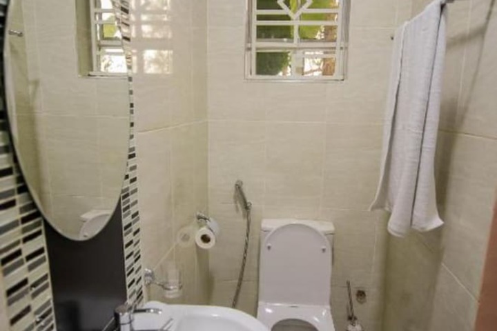 Room 42 of 62