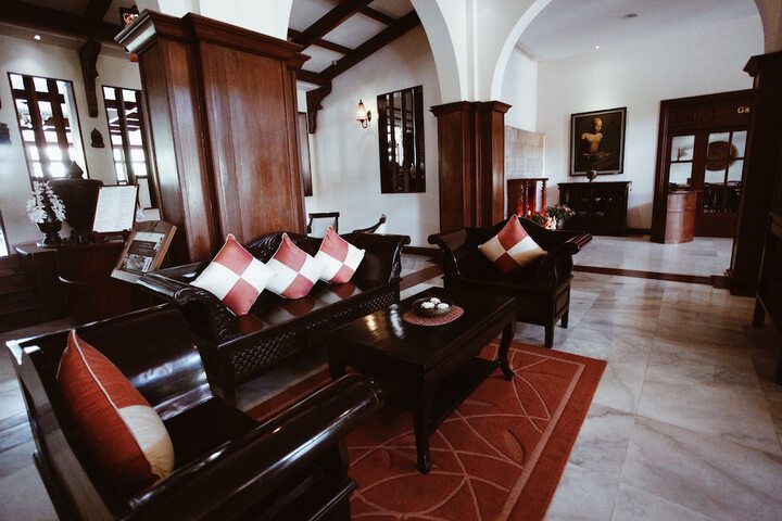 Hotel Interior 6 of 91
