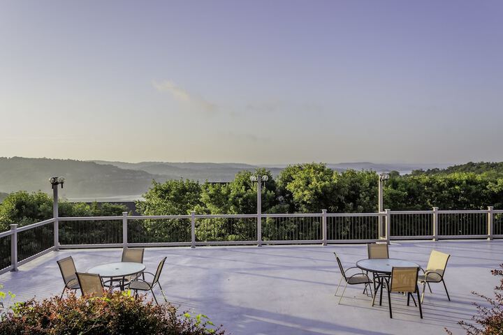 Terrace/Patio 13 of 15