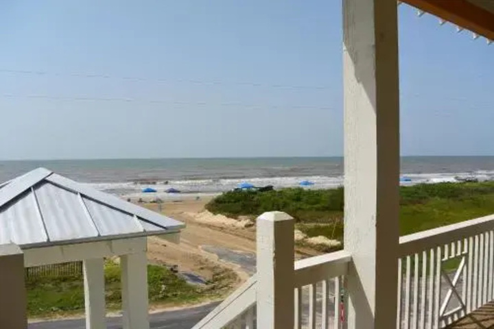 Bella View by RedAwning