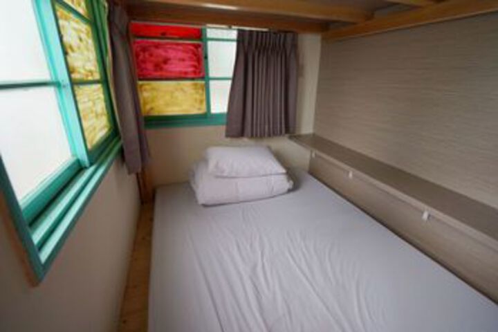 Room 43 of 57