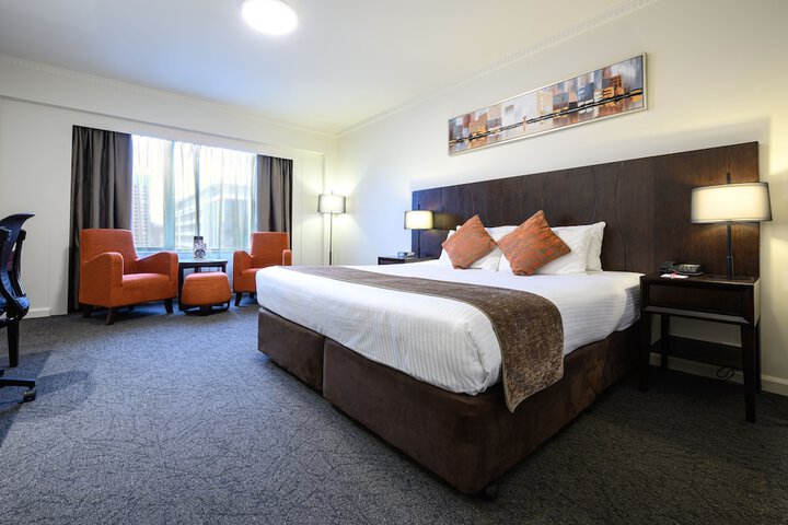 Room 10 of 61