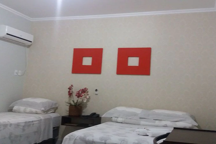 Room 8 of 8
