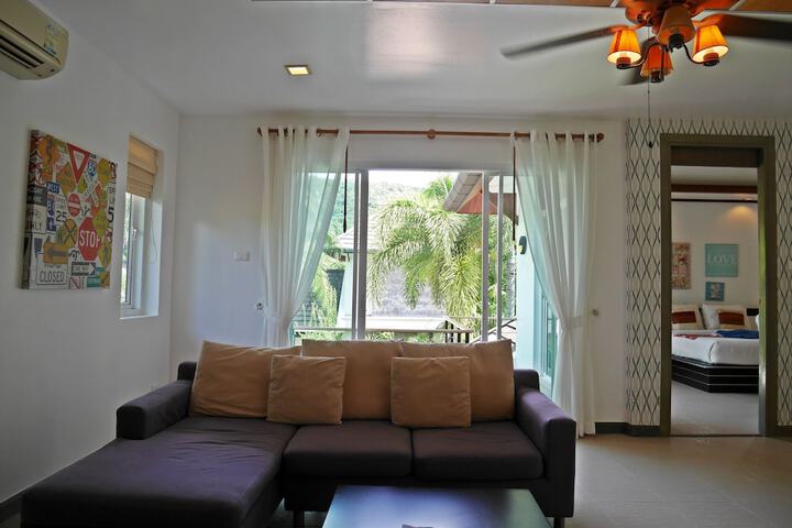 Room 18 of 49