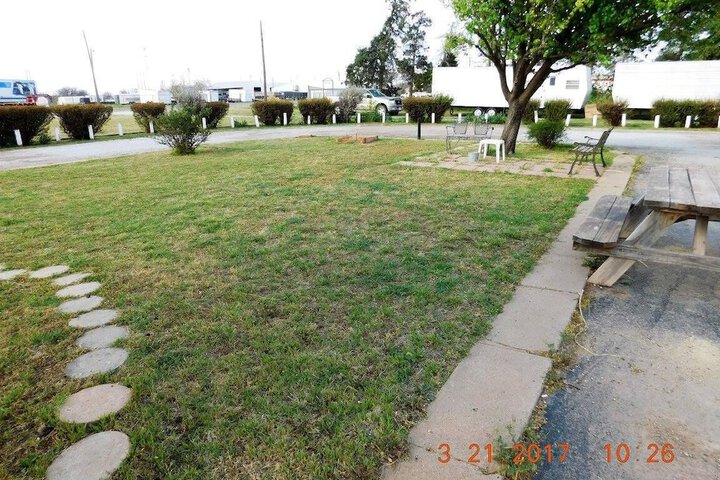 Property Grounds 10 of 13