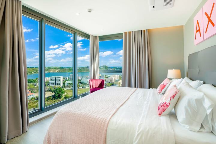 Room 52 of 1000