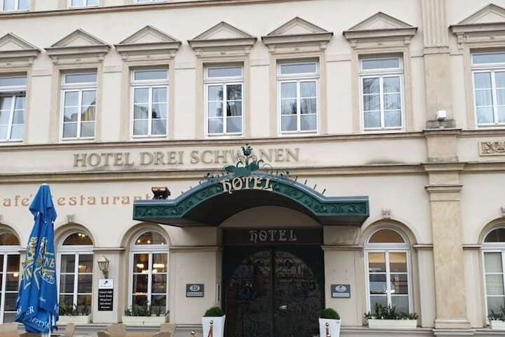 Hotel 61 of 67