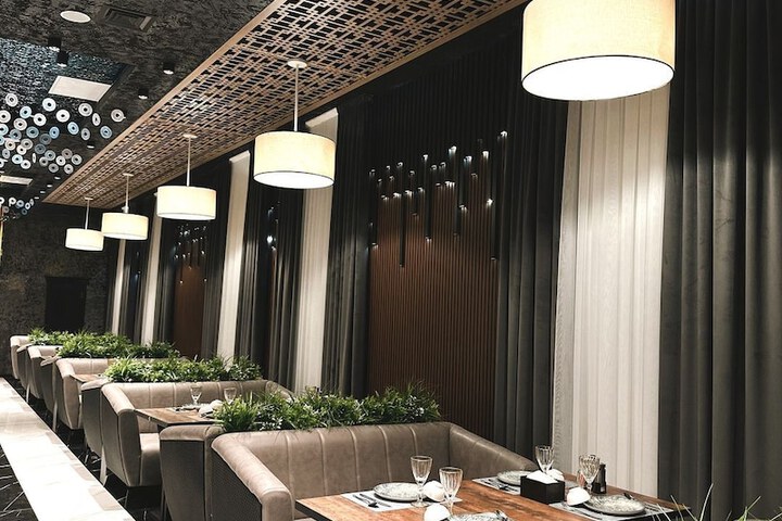 Dining 22 of 29