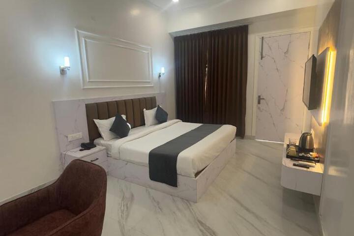 Hotel Astravista