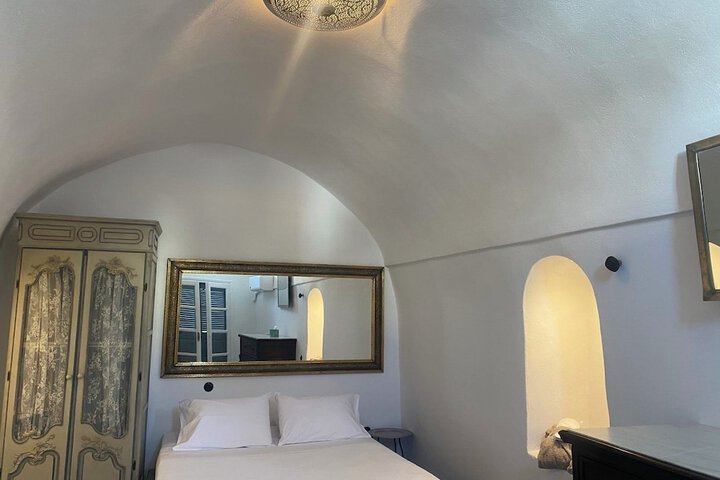 Room 26 of 81