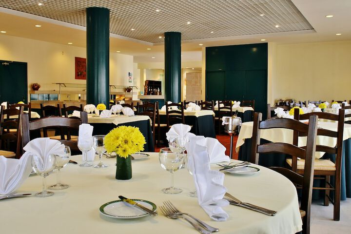Dining Photos