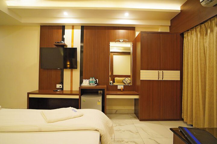 Room 26 of 81