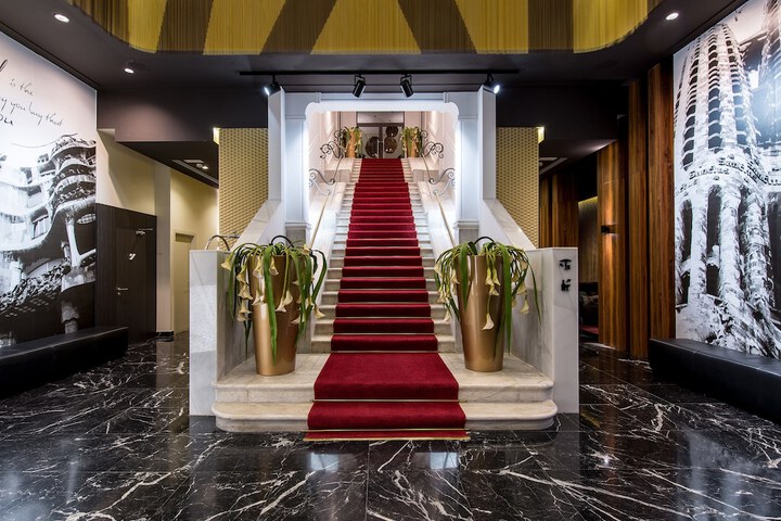 Lobby Photos