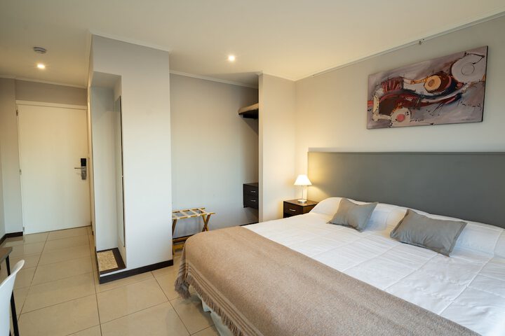 Room 9 of 44