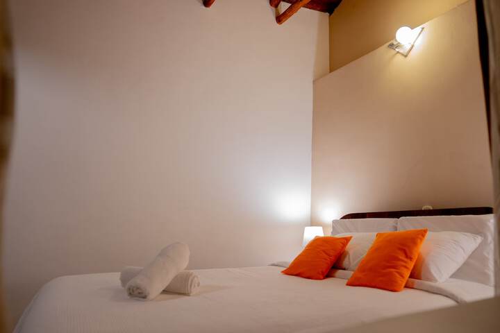 Room 38 of 129