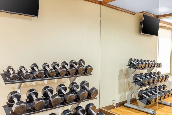 Health and Fitness 24 of 33