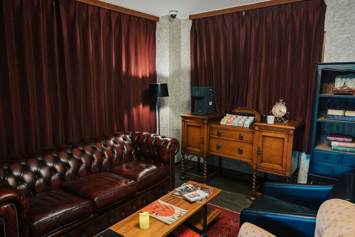 Hotel Interior 7 of 106