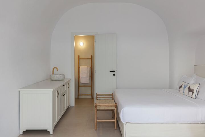 Room 17 of 150