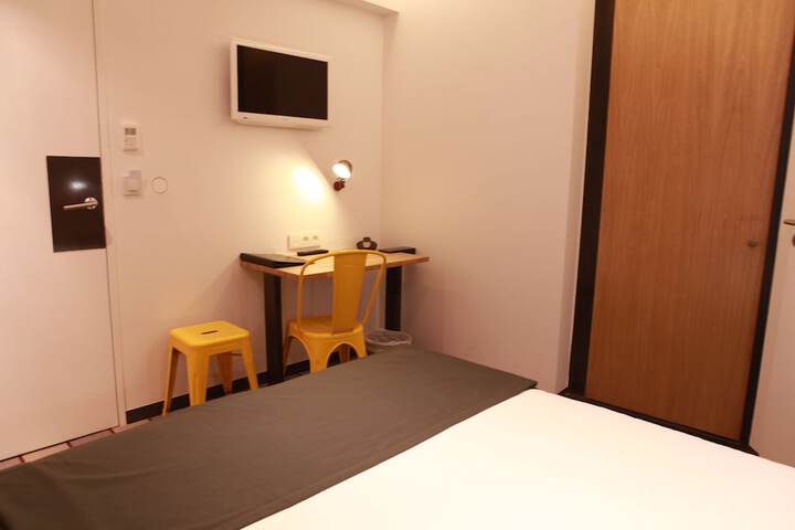 Room 11 of 56