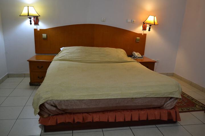Room 20 of 44