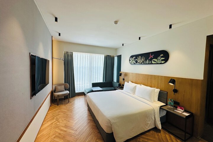 Room 14 of 61