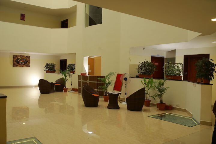 DOSTYK HOTELS