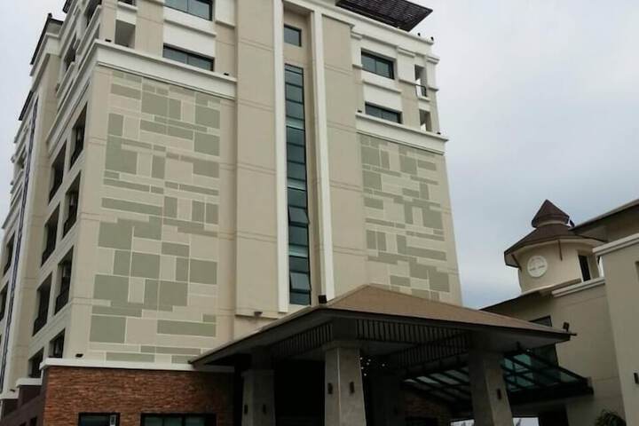 Hotel 62 of 65