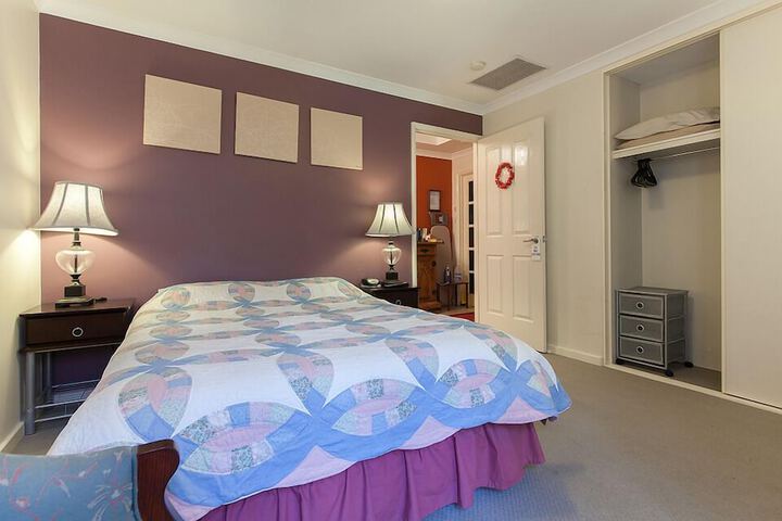 Room 7 of 29