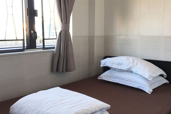 Room 29 of 72