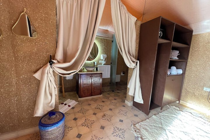 Room 30 of 69