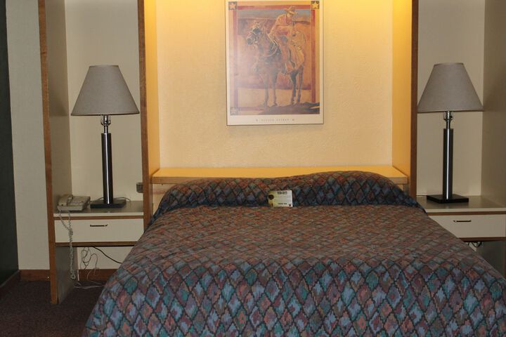 Room 11 of 85
