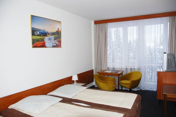 Room 18 of 86