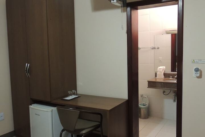 Room 11 of 58