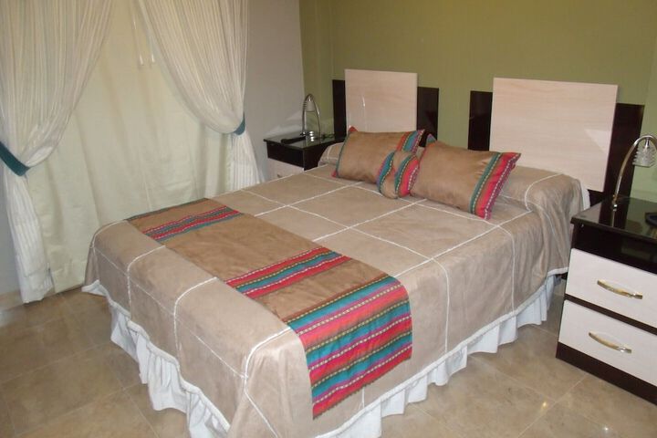 Room 4 of 50