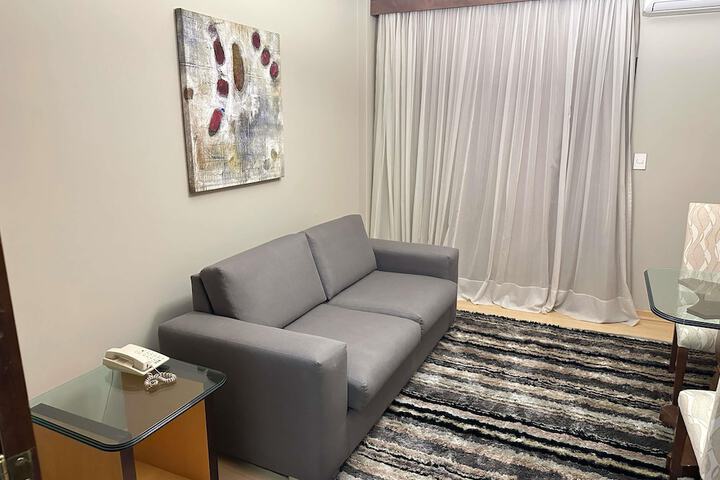 Room 25 of 121