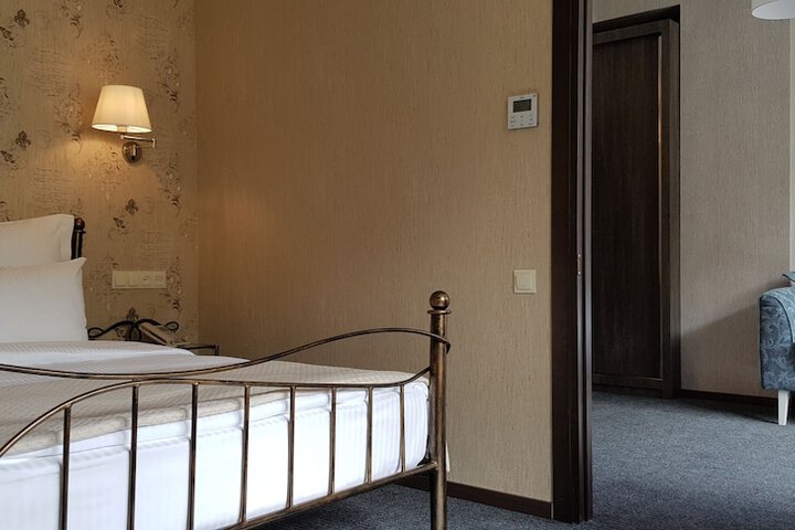 Room 58 of 101