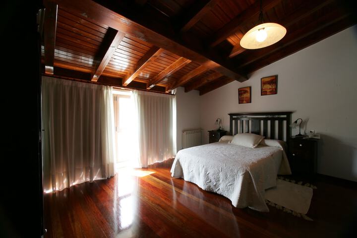 Room 5 of 24
